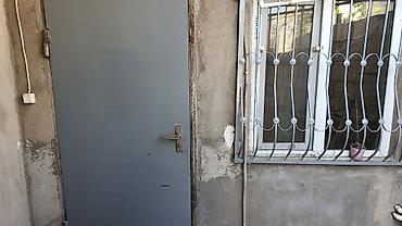 ev səkli: Kirayə verilir: həyət evi (1 otaq) Təsvir: - Həyət daxilində ayrıca — 2
