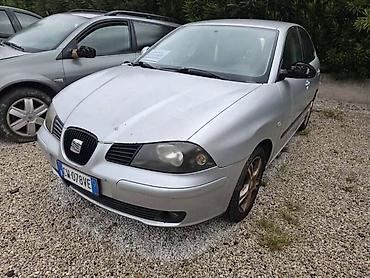 Automobili: SEAT IBIZA 2005. GOD. - KOMPLETAN AUTO U DELOVIMA | Molba za — 1