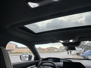 Changan: Changan UNI-V – ağ rəngli, liftback kuzovlu, idman xarakterli sedan — 9