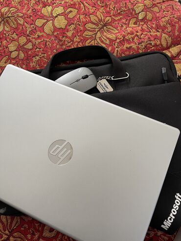 ремонт компьютера: Ноутбук, HP, 8 ГБ ОЗУ, Intel Core i3, 15.6 ", Новый, Игровой