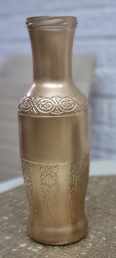 Вазы: Продаю вазу для цветов 1 шт золотого цвета 1шт белого цвета район at lalafo.kg — 3 Вазы: Продаю вазу для цветов 1 шт золотого цвета 1шт белого цвета район — 3