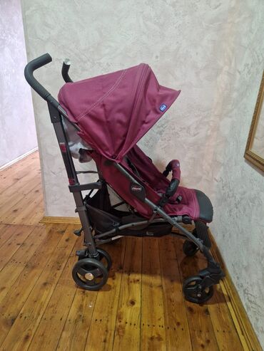 Manejlər: Chicco liteway satıram . 150 azn . temiz seliqelidirmhec bir