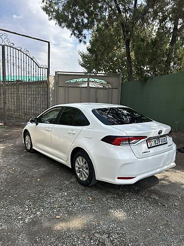 королла 1 6: Toyota Corolla: 2019 г., 1.8 л, Вариатор, Гибрид, Седан — 3