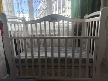 Детские односпальные кровати: Детская односпальная кровать, Б/у, Для девочки, С матрасом, Дерево, Самовывоз