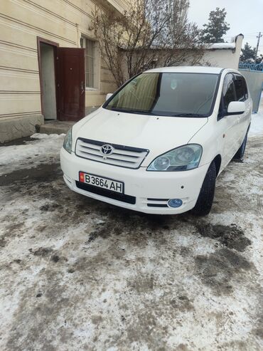 Toyota: Toyota Ipsum: 2.4 л, Автомат, Бензин, Минивэн