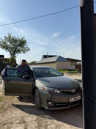 Toyota: Toyota Camry: 2013 г., 2.5 л, Гибрид, Седан