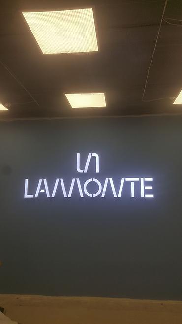 Изготовление рекламных конструкций: Буквы, вывески, объёмные буквы флаги визитки объемные буквы roll up at lalafo.kg — 8 Изготовление рекламных конструкций: Буквы, вывески, объёмные буквы флаги визитки объемные буквы roll up — 8