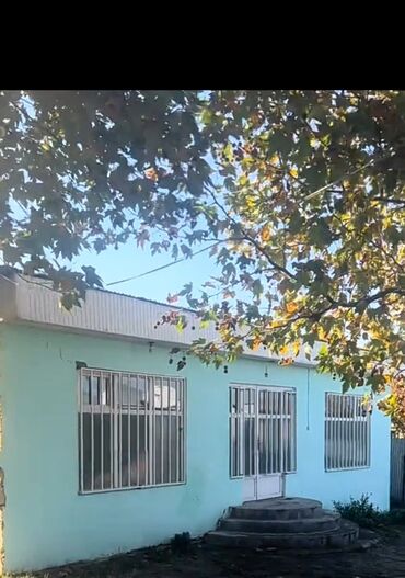 Daşınmaz əmlak: 6 otaqlı, 1 kv. m, Kredit yoxdur, Orta təmir