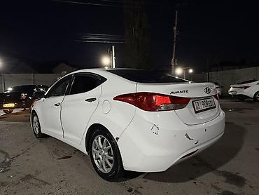 Продажа авто: Hyundai Avante: 2012 г., 1.6 л, Автомат, Бензин, Седан — 4