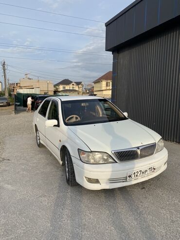 тойоту: Toyota Vista: 1999 г., 2 л, Автомат, Бензин, Седан