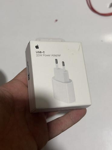 x8 pro: IPhone 15 Pro, 256 GB, Natural Titanium, Face ID — 5