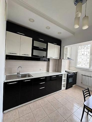 89: 3 комнаты, 70 м², 6 мкр 106 серия, 8 этаж, Свежий ремонт — 1