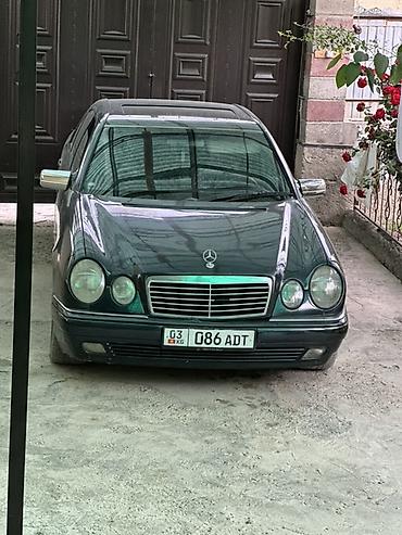Mercedes-Benz E-Class: 1998 г., 2.3 л, Механика, Бензин, Седан