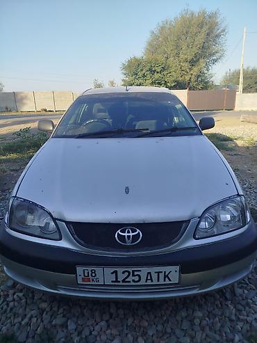 89 2: Toyota Avensis: 2002 г., 1.8 л, Механика, Бензин, Седан — 7