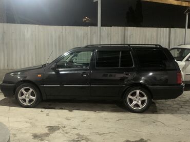 центральный замок гольф: Volkswagen Golf: 1994 г., 1.8 л, Механика, Бензин, Универсал