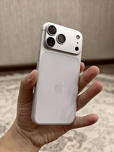 pad pro: 17 pro max
512
silver
богатый цвет
район центра
заберайте за 95000 — 1
