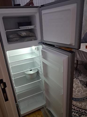 soyuducu skaf: Yeni 2 qapılı Hoffman Soyuducu Satılır, rəng - Gümüşü, Dolab içi — 2