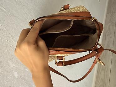 Aksesuarlar: Çiyin çantası, Michael Kors, İşlənmiş — 4