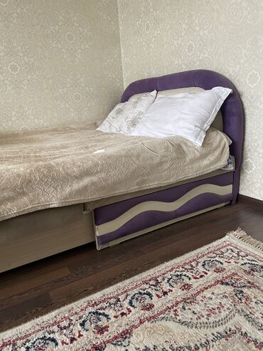 двуспальные матрасы бишкек: Спальный гарнитур, Двуспальная кровать, цвет - Фиолетовый, Б/у