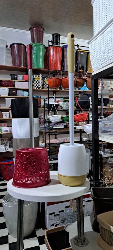 Hamam üçün aksessuarlar: Unitaz firca demir plastik unitaz sotka demir plastik unitaz -da lalafo.az — 6 Hamam üçün aksessuarlar: Unitaz firca demir plastik unitaz sotka demir plastik unitaz — 6