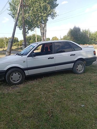 Транспорт: Volkswagen Passat: 1993 г., Механика, Бензин — 9