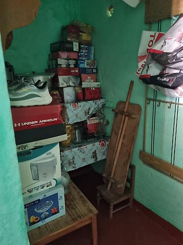дома аламедин 1: Срочно продаю дом 🏠 адрес Бакай ата село Ак Добо 10 комната 2 кладовка — 6