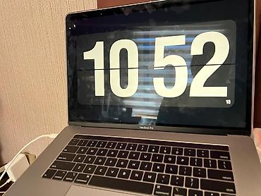Apple MacBook: Apple MacBook Pro noutbuk - Ekran: 13.3" Retina, incə kənarlı, True — 4