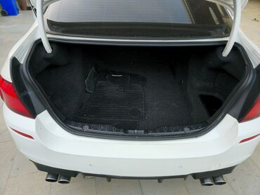 BMW: BMW 528 -dir. 245 at gücüdür. Texpasporta m5 peçat olunub. Disklər — 12