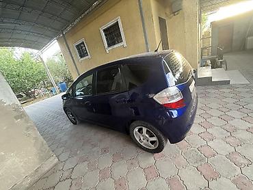 g comp: Honda Jazz: 2011 г., Механика, Бензин — 2