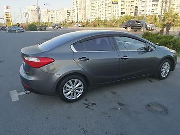 mercedes 160 a: Kia K3: 1.6 l | 2013 il Sedan — 2