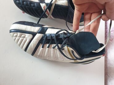 Маски, очки: Təcili satılır. Orijinal Umbro buts