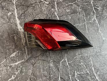 corolla 2022: Задний правый стоп-сигнал Toyota 2020 г., Б/у, Оригинал, США — 2