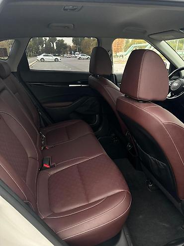 Kia: Kia Seltos: 2019 г., 1.6 л, Робот, Бензин, Кроссовер — 3
