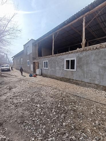 Продажа коттеджей и домов: 📌В селе Беловодское в районе лицея продается дом из 7 комнат на — 10