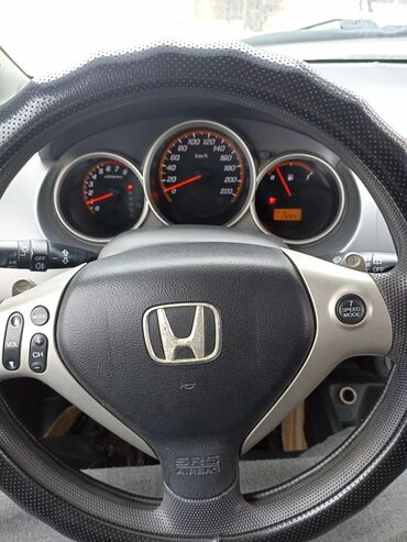 хонда фит: Honda Fit: Вариатор, Бензин, Хэтчбэк