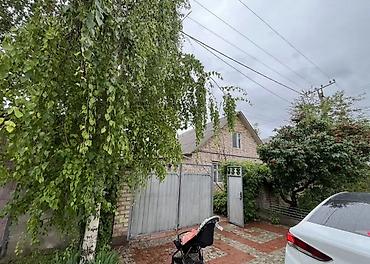 Продажа коттеджей и домов: 🔥Продается Дом 🔥 🏡Район: Ак орго ✅Участок: 5 соток 📍Площадь: 80 — 4