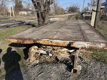 Другое оборудование для металлообработки: Металлическая платформа/рама с поворотным механизмом - Габариты — 1