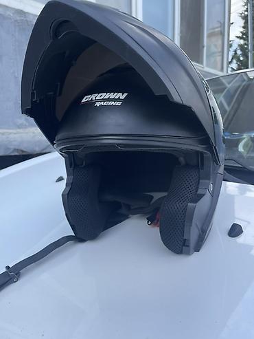 Nəqliyyat: Crown Racing moto dəbilqəsi – modular (açılıb-bağlanan çənə hissəli) — 2