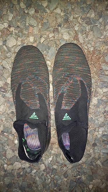 Футбольные бутсы Nike с носком-«носочком» (без шнурков). - Верх at lalafo.kg Футбольные бутсы Nike с носком-«носочком» (без шнурков). - Верх