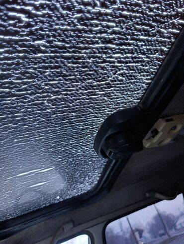 Mazda: Mazda 323: 1990 г., 1.6 л, Механика, Бензин, Универсал — 10