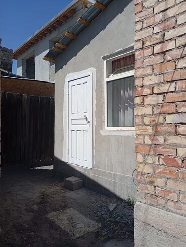 дома старый вокзал: 25 м², 1 комната, Теплый пол, Бронированные двери, Забор, огорожен