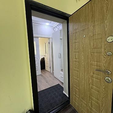 Кухонные гарнитуры: Светлая кухня-столовая с выходом на лоджию.сдаю 1 комнатную квартиру — 12