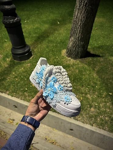 Айымдардын бут кийими: Кроссовкалар, 40, 41, 42, Nike, Жаңы, түсү - Ак — 1