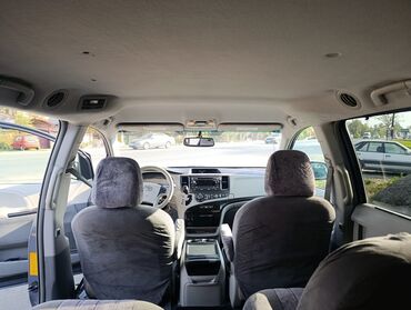 купить авто в лизинг без первоначального взноса: Toyota Sienna: 2014 г., 3.5 л, Автомат, Бензин, Минивэн