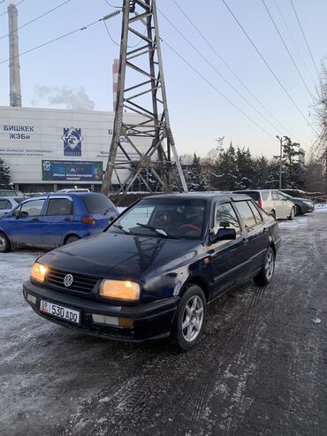 volkswagen t4: Volkswagen Vento: 1994 г., 1.8 л, Механика, Бензин, Седан