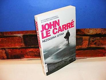 breaking bad: Nezgodna istina john le carre 2014 profil stanje odlicno — 1