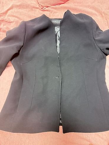 Отдам даром: Муктаж үй бүлөөгө бекер берилет Кыздын ботастары да бар размер 35,36 — 12