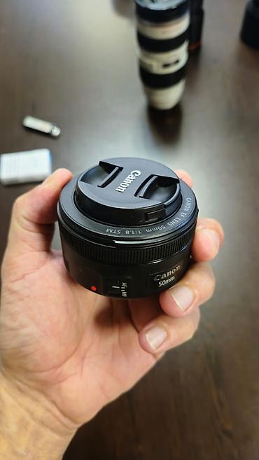 canon mf: Canon EF 50mm f/1.8 STM obyektiv - Fokus məsafəsi: 50mm (tam kadrda — 2