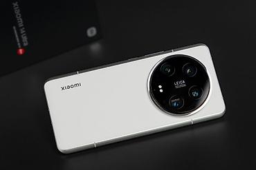 xiaomi display: Xiaomi 14 Ultra (LEICA) 16/256 1sim 2sim esim Цвет белый эко кожа АКБ — 1