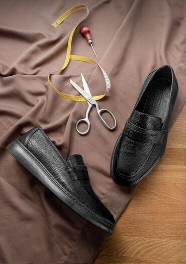 Босоножки, сандалии, шлепанцы: ✅ Brend: Ducavelli ✅ Material: 100% dəri ✅ Tip: klassik kişi